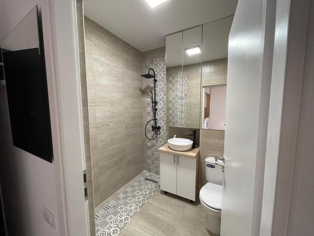 Relax Luxury Apartment Palace Bucarest Extérieur photo